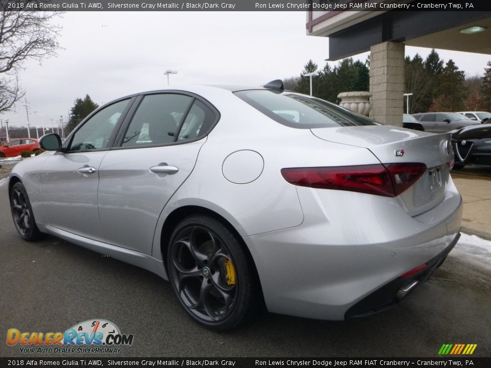2018 Alfa Romeo Giulia Ti AWD Silverstone Gray Metallic / Black/Dark Gray Photo #5