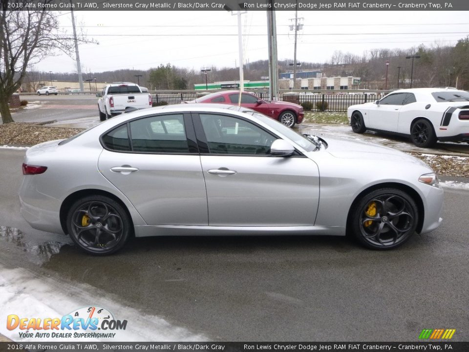 Silverstone Gray Metallic 2018 Alfa Romeo Giulia Ti AWD Photo #9