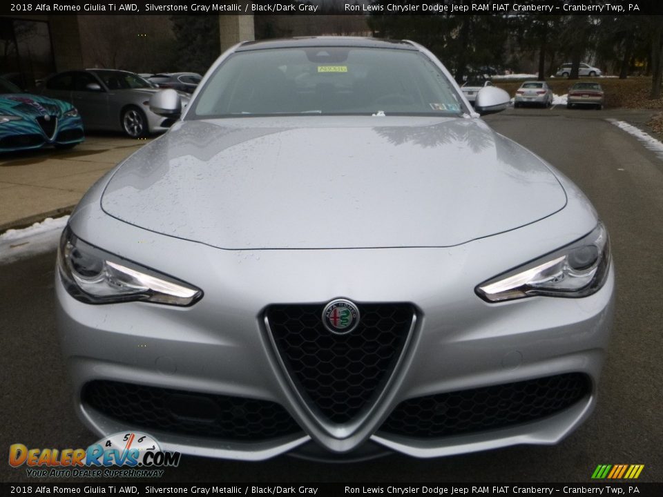 2018 Alfa Romeo Giulia Ti AWD Silverstone Gray Metallic / Black/Dark Gray Photo #12