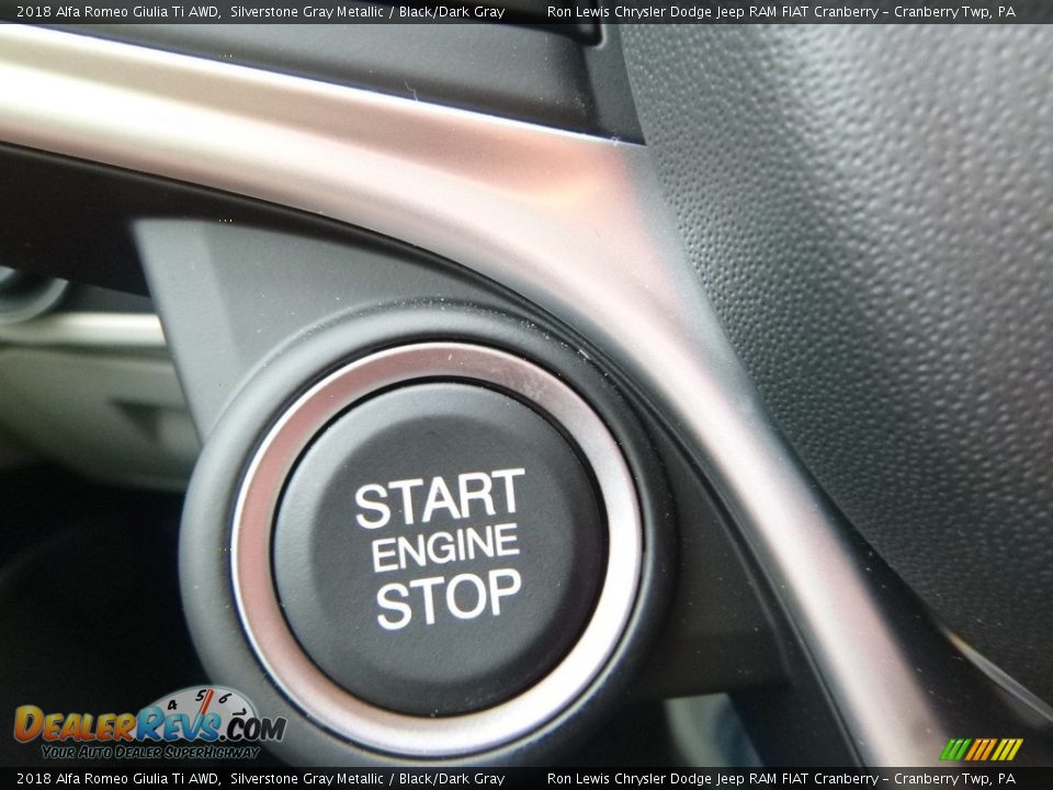 2018 Alfa Romeo Giulia Ti AWD Silverstone Gray Metallic / Black/Dark Gray Photo #30