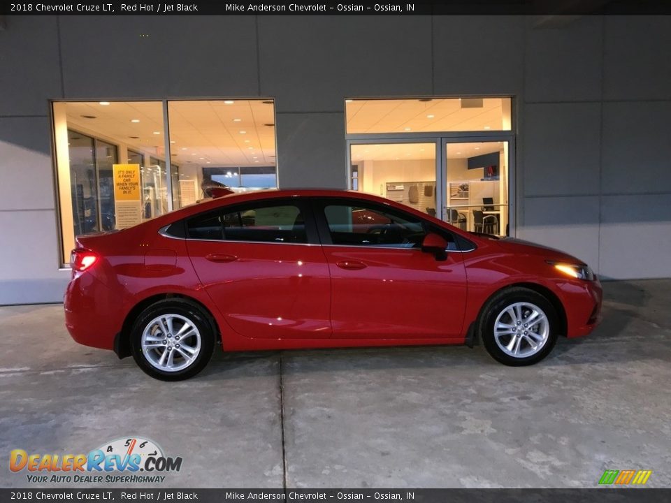 2018 Chevrolet Cruze LT Red Hot / Jet Black Photo #2