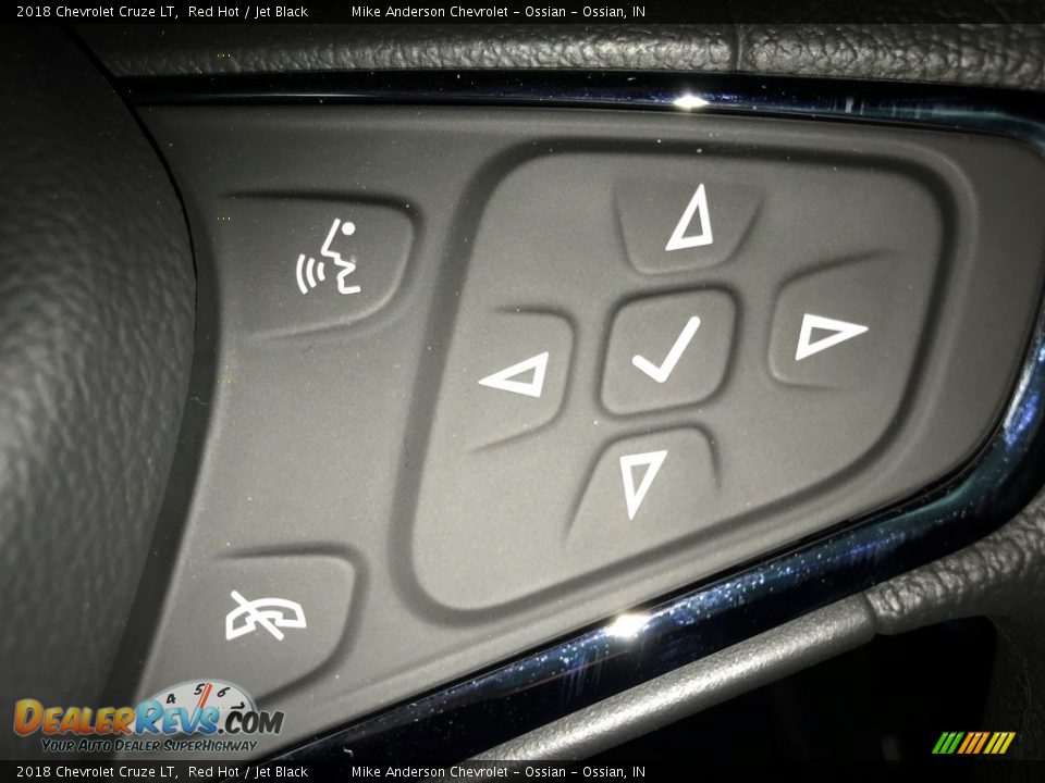 2018 Chevrolet Cruze LT Red Hot / Jet Black Photo #21