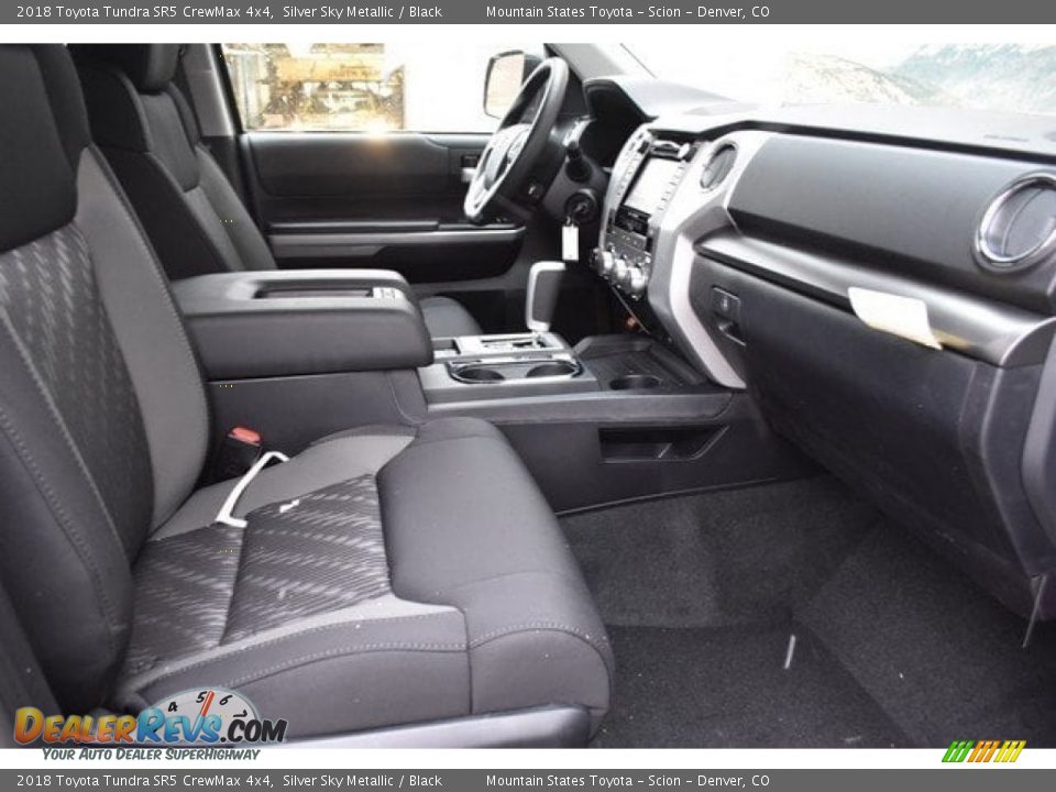 2018 Toyota Tundra SR5 CrewMax 4x4 Silver Sky Metallic / Black Photo #11