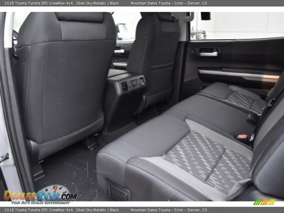 2018 Toyota Tundra SR5 CrewMax 4x4 Silver Sky Metallic / Black Photo #13