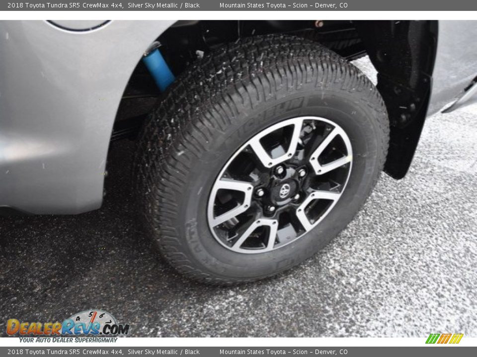 2018 Toyota Tundra SR5 CrewMax 4x4 Silver Sky Metallic / Black Photo #33