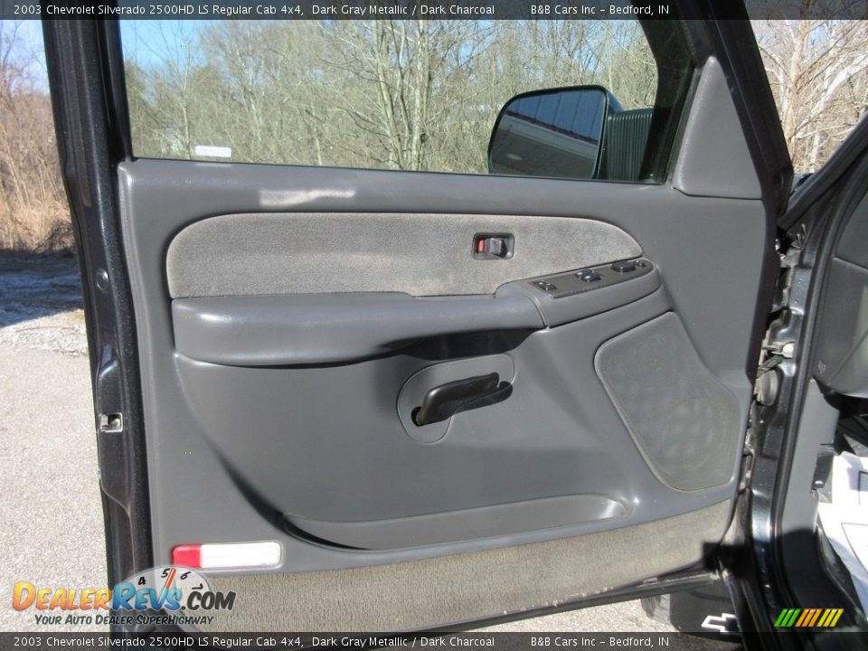 2003 Chevrolet Silverado 2500HD LS Regular Cab 4x4 Dark Gray Metallic / Dark Charcoal Photo #17
