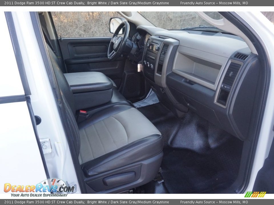 2011 Dodge Ram 3500 HD ST Crew Cab Dually Bright White / Dark Slate Gray/Medium Graystone Photo #9