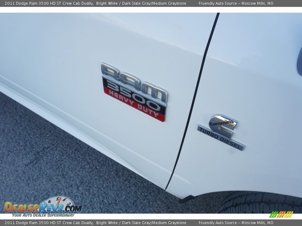 2011 Dodge Ram 3500 HD ST Crew Cab Dually Bright White / Dark Slate Gray/Medium Graystone Photo #19