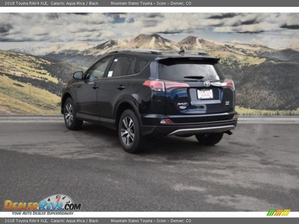 2018 Toyota RAV4 XLE Galactic Aqua Mica / Black Photo #3