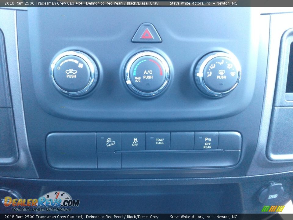 2018 Ram 2500 Tradesman Crew Cab 4x4 Delmonico Red Pearl / Black/Diesel Gray Photo #22
