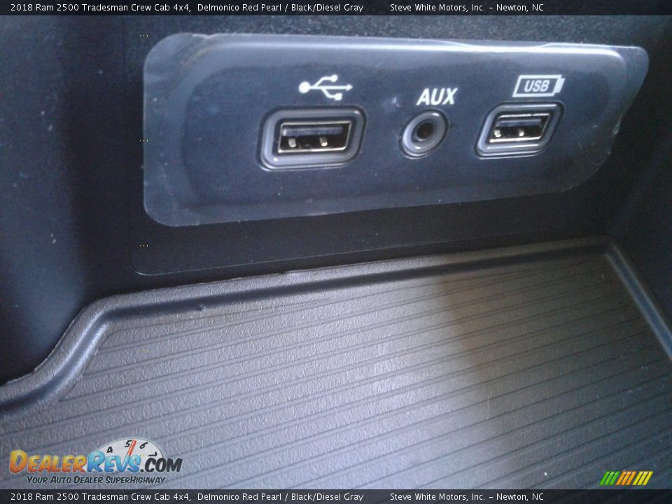 2018 Ram 2500 Tradesman Crew Cab 4x4 Delmonico Red Pearl / Black/Diesel Gray Photo #24