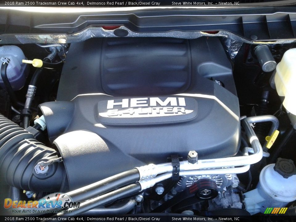 2018 Ram 2500 Tradesman Crew Cab 4x4 Delmonico Red Pearl / Black/Diesel Gray Photo #28