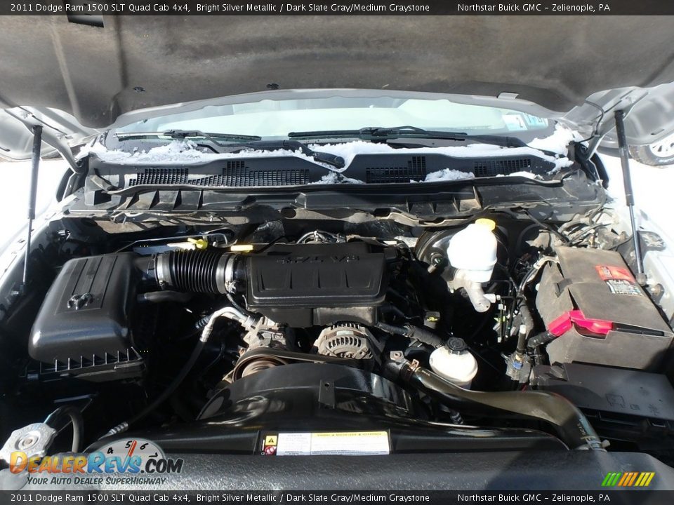 2011 Dodge Ram 1500 SLT Quad Cab 4x4 Bright Silver Metallic / Dark Slate Gray/Medium Graystone Photo #3