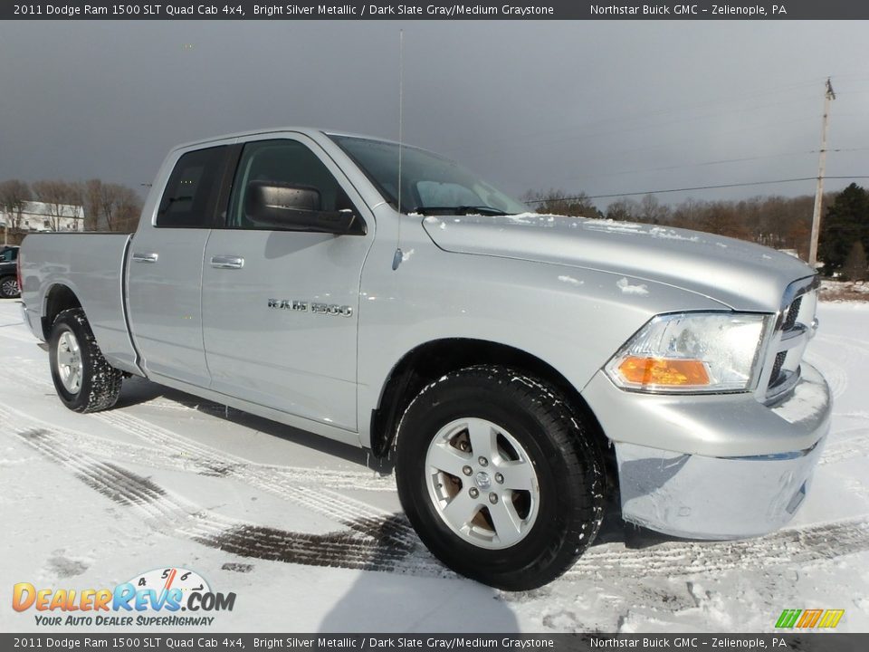 2011 Dodge Ram 1500 SLT Quad Cab 4x4 Bright Silver Metallic / Dark Slate Gray/Medium Graystone Photo #4