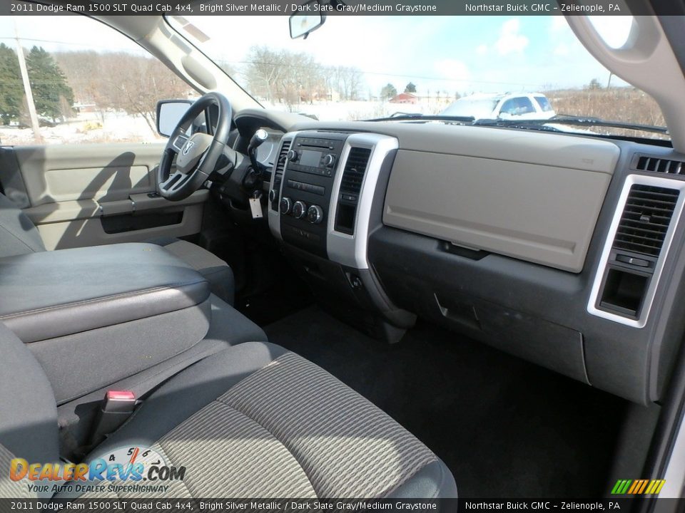 2011 Dodge Ram 1500 SLT Quad Cab 4x4 Bright Silver Metallic / Dark Slate Gray/Medium Graystone Photo #6