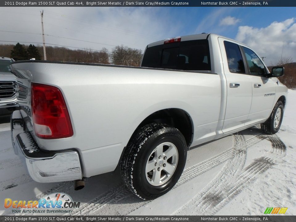 2011 Dodge Ram 1500 SLT Quad Cab 4x4 Bright Silver Metallic / Dark Slate Gray/Medium Graystone Photo #9