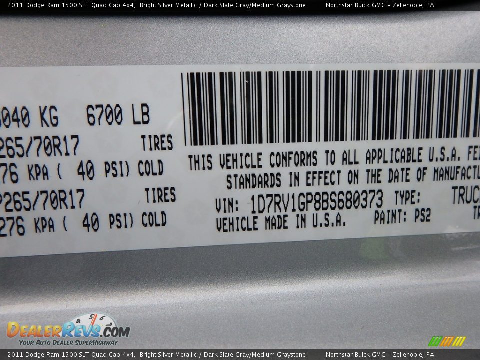 2011 Dodge Ram 1500 SLT Quad Cab 4x4 Bright Silver Metallic / Dark Slate Gray/Medium Graystone Photo #18