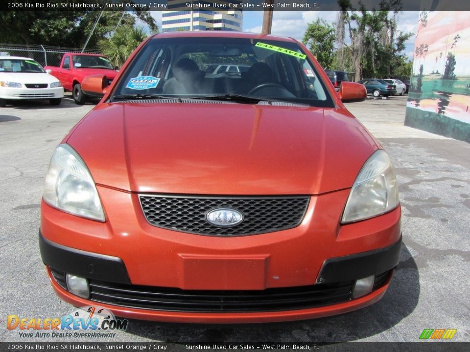 2006 Kia Rio Rio5 SX Hatchback Sunset Orange / Gray Photo #4