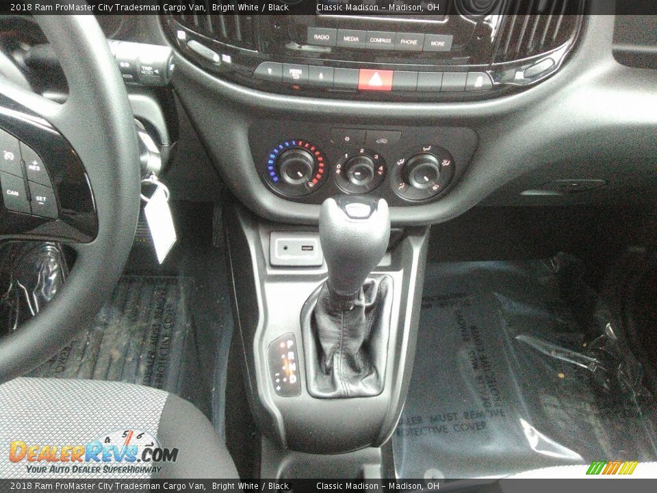 2018 Ram ProMaster City Tradesman Cargo Van Bright White / Black Photo #9