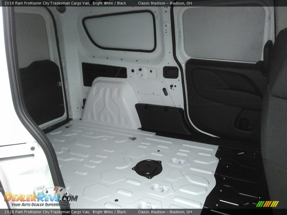 2018 Ram ProMaster City Tradesman Cargo Van Bright White / Black Photo #12