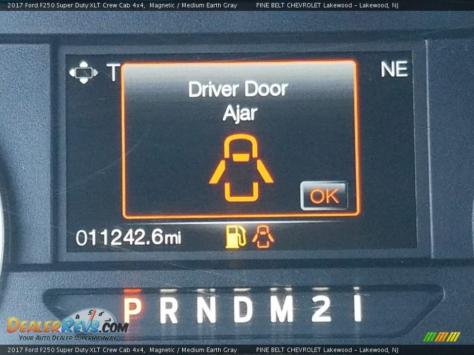 2017 Ford F250 Super Duty XLT Crew Cab 4x4 Magnetic / Medium Earth Gray Photo #5