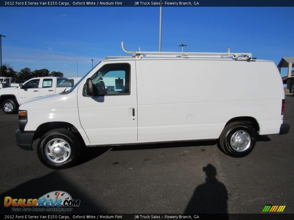 2012 Ford E Series Van E150 Cargo Oxford White / Medium Flint Photo #2