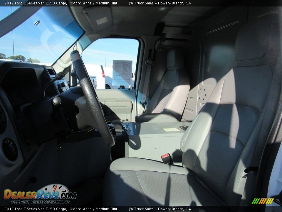 2012 Ford E Series Van E150 Cargo Oxford White / Medium Flint Photo #30