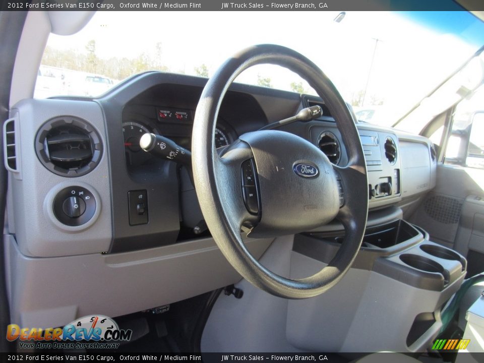 2012 Ford E Series Van E150 Cargo Oxford White / Medium Flint Photo #32