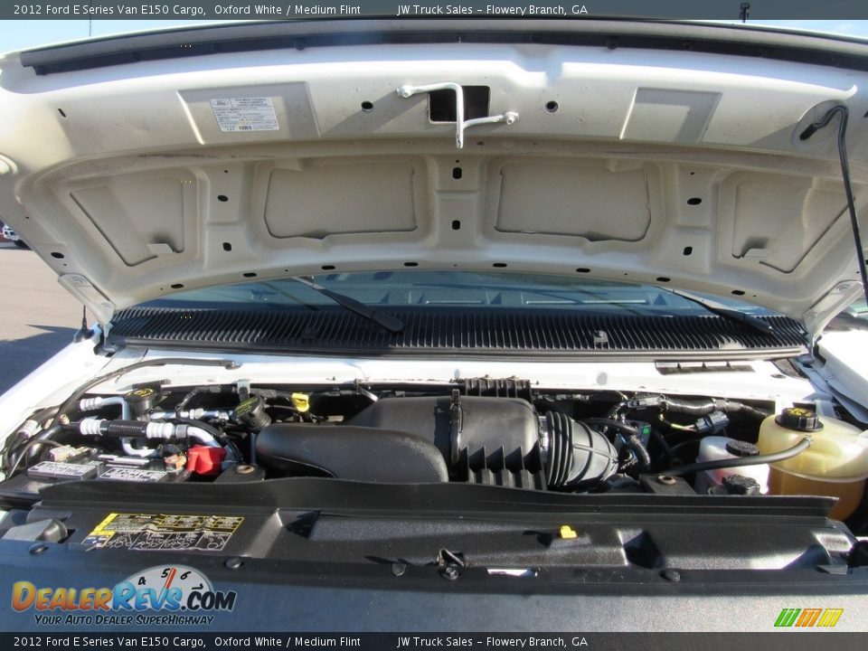 2012 Ford E Series Van E150 Cargo Oxford White / Medium Flint Photo #33
