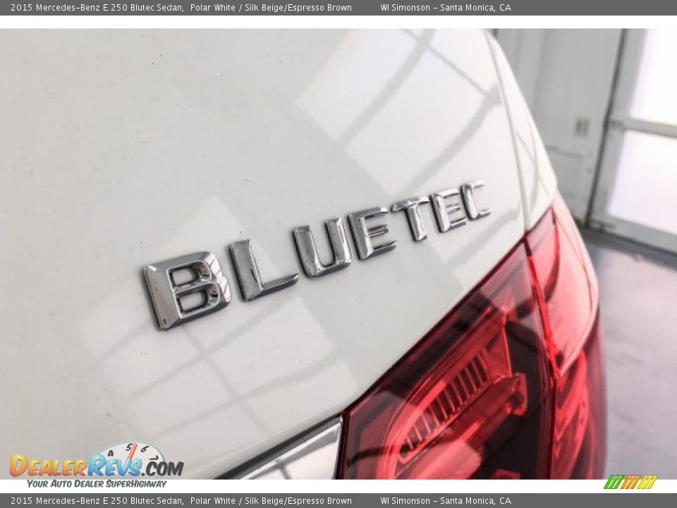2015 Mercedes-Benz E 250 Blutec Sedan Polar White / Silk Beige/Espresso Brown Photo #33
