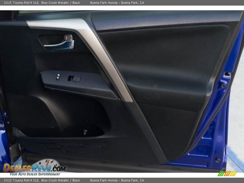 2015 Toyota RAV4 XLE Blue Crush Metallic / Black Photo #31