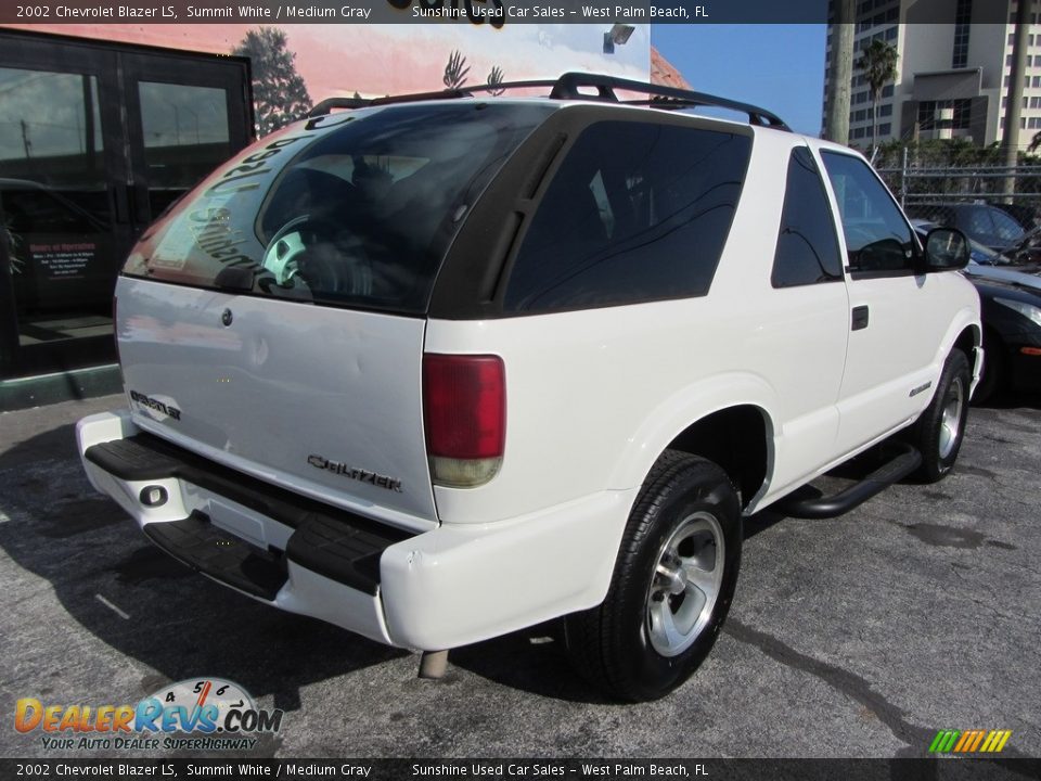 2002 Chevrolet Blazer LS Summit White / Medium Gray Photo #6