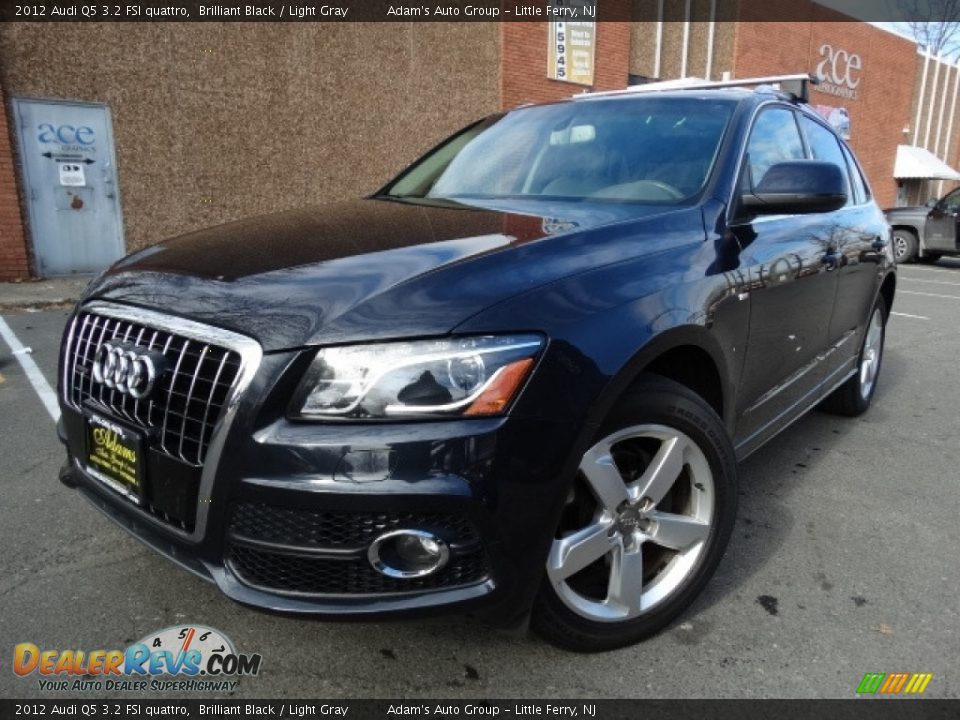 2012 Audi Q5 3.2 FSI quattro Brilliant Black / Light Gray Photo #1