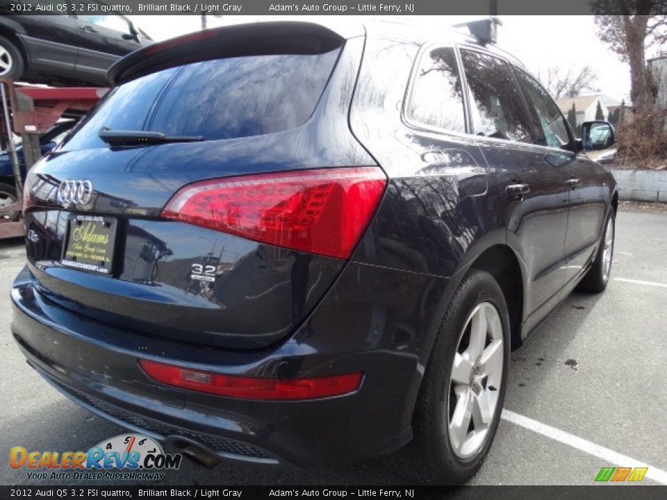 2012 Audi Q5 3.2 FSI quattro Brilliant Black / Light Gray Photo #4