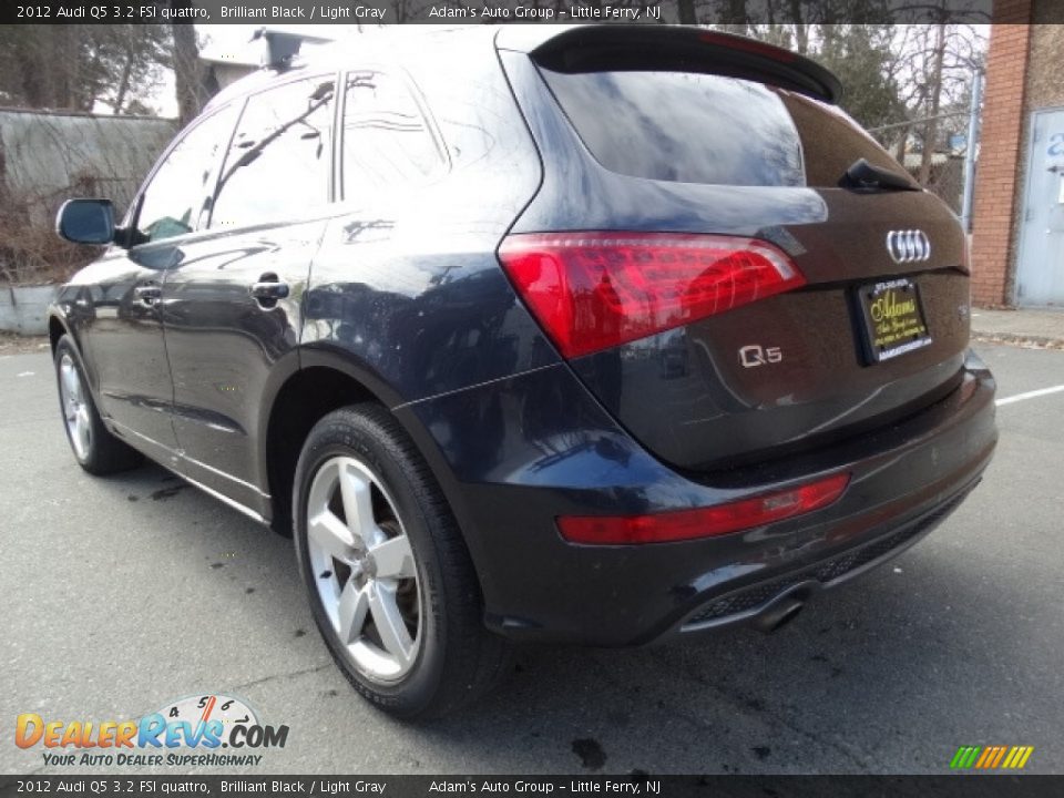 2012 Audi Q5 3.2 FSI quattro Brilliant Black / Light Gray Photo #6