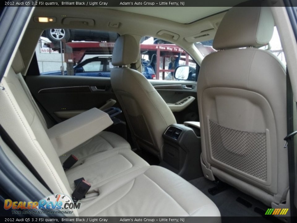 2012 Audi Q5 3.2 FSI quattro Brilliant Black / Light Gray Photo #15