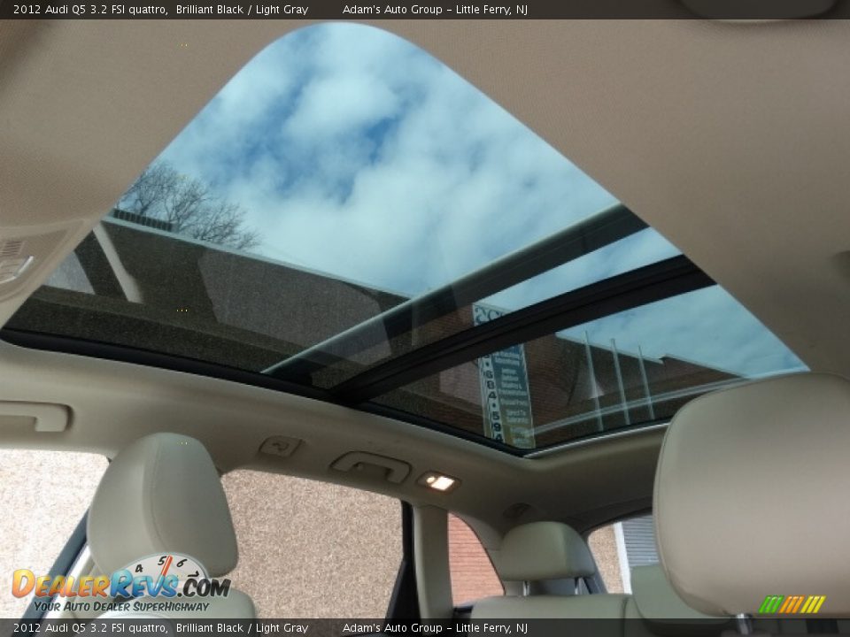 2012 Audi Q5 3.2 FSI quattro Brilliant Black / Light Gray Photo #23
