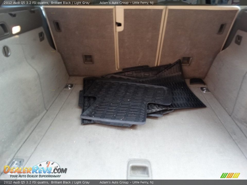 2012 Audi Q5 3.2 FSI quattro Brilliant Black / Light Gray Photo #33