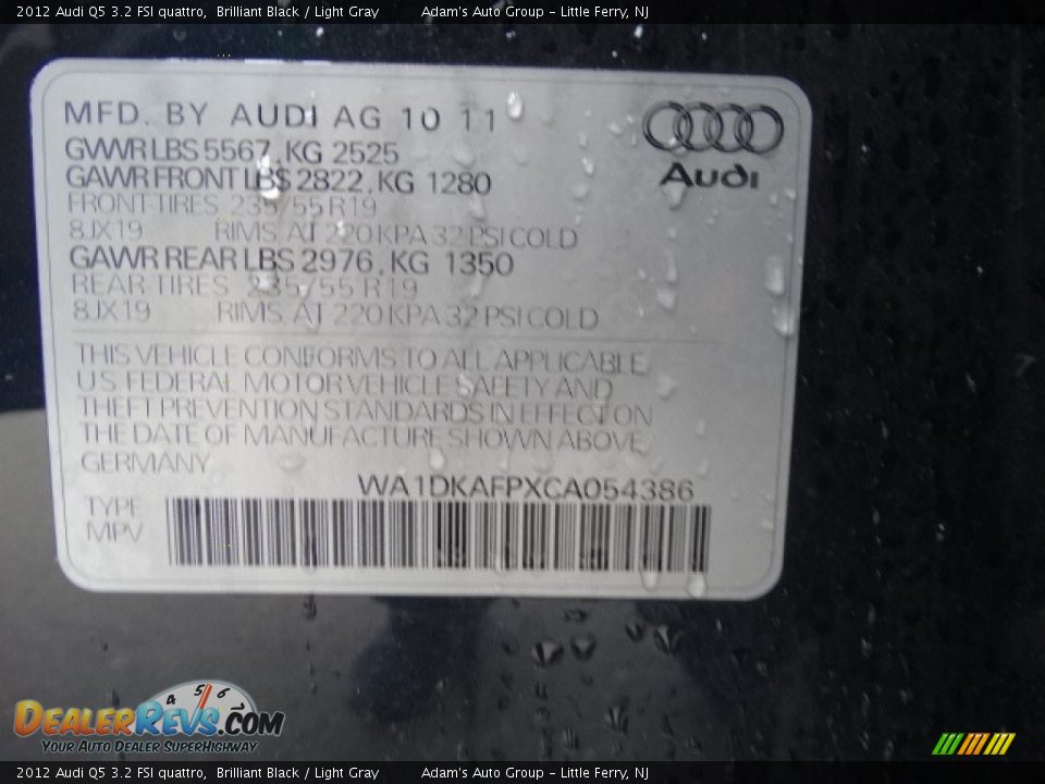 2012 Audi Q5 3.2 FSI quattro Brilliant Black / Light Gray Photo #34