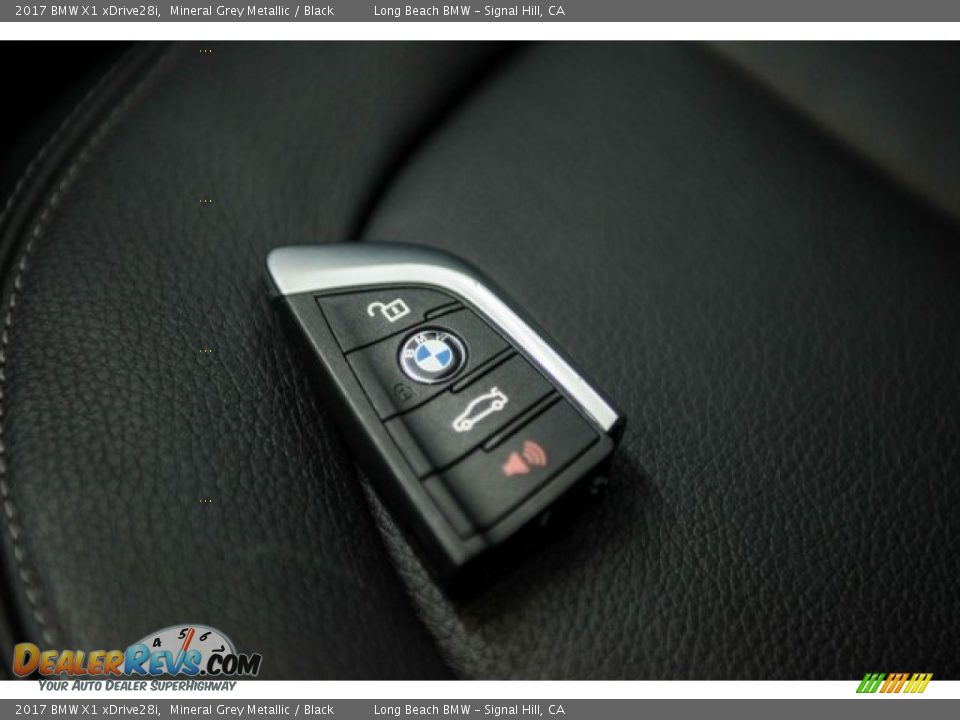 2017 BMW X1 xDrive28i Mineral Grey Metallic / Black Photo #11