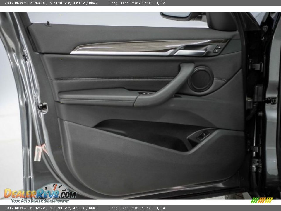 2017 BMW X1 xDrive28i Mineral Grey Metallic / Black Photo #19