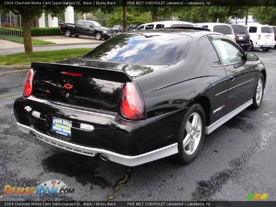 2004 Chevrolet Monte Carlo Supercharged SS Black / Ebony Black Photo 4