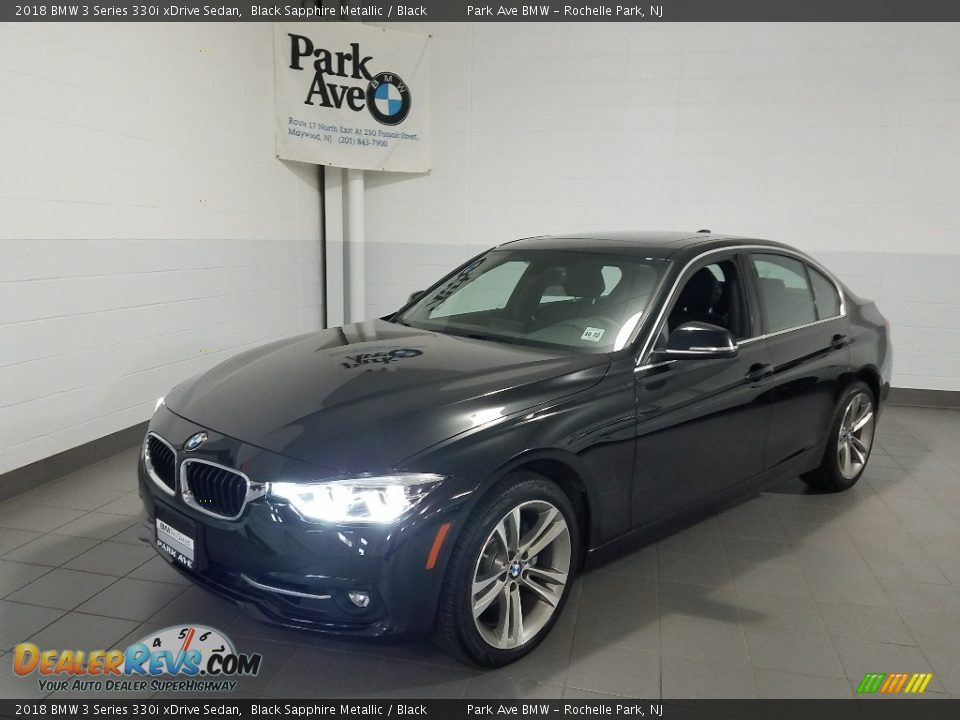 2018 BMW 3 Series 330i xDrive Sedan Black Sapphire Metallic / Black Photo #1