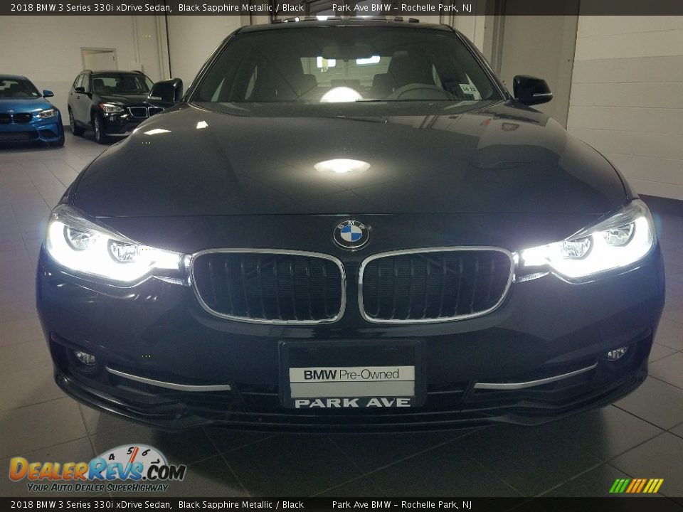 2018 BMW 3 Series 330i xDrive Sedan Black Sapphire Metallic / Black Photo #8