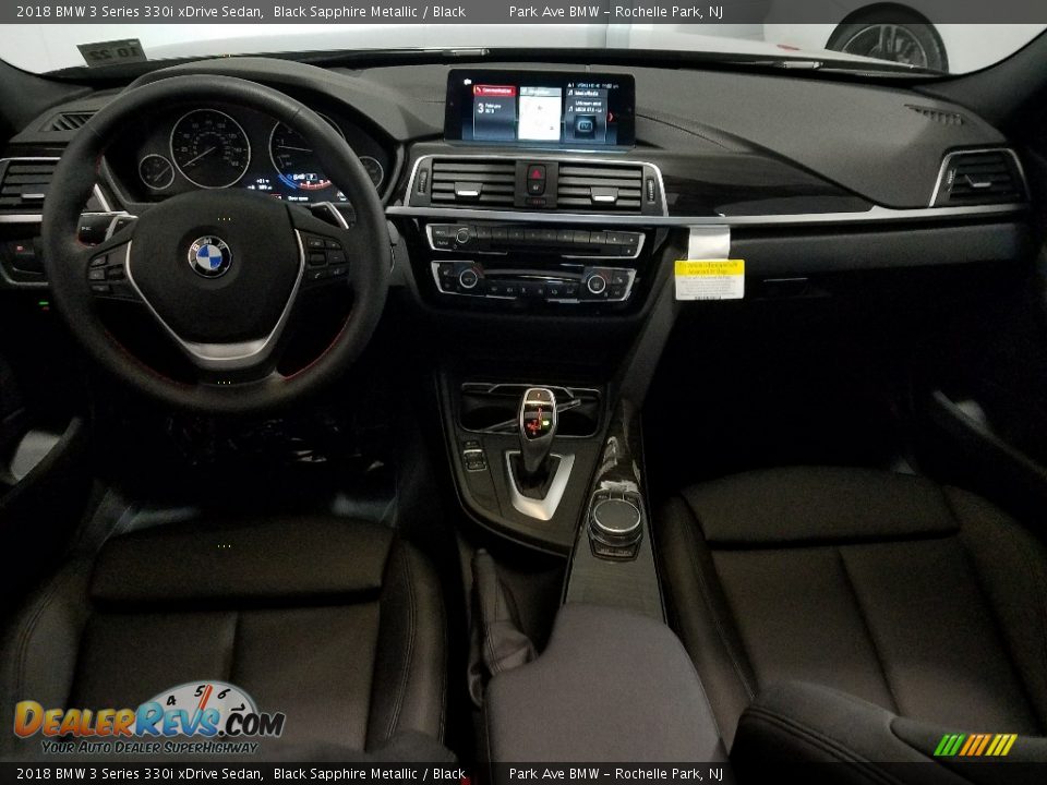 2018 BMW 3 Series 330i xDrive Sedan Black Sapphire Metallic / Black Photo #21