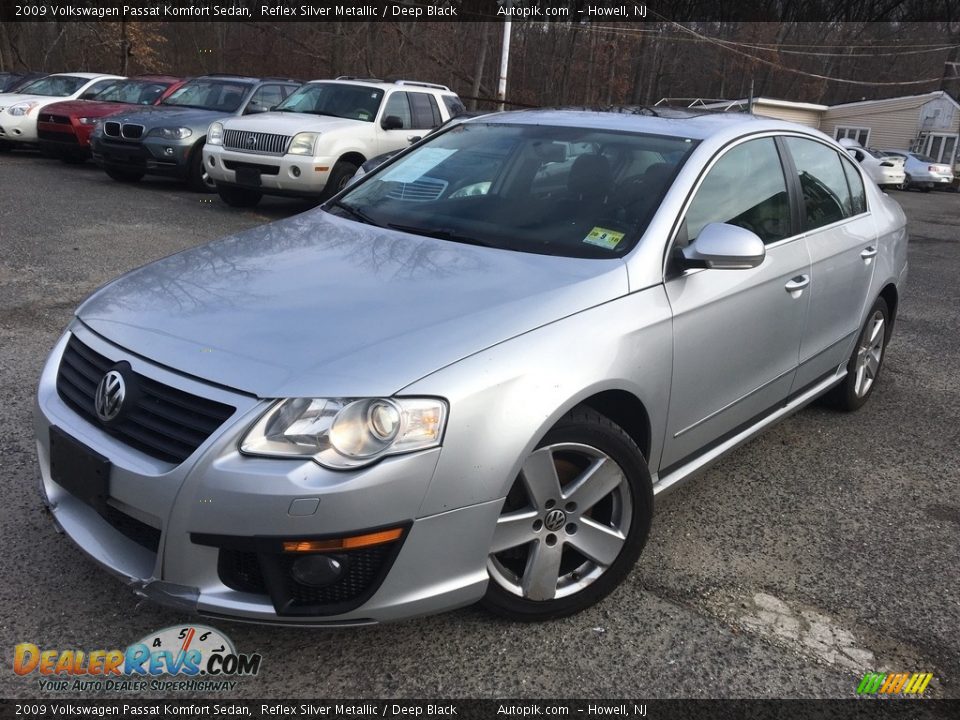 2009 Volkswagen Passat Komfort Sedan Reflex Silver Metallic / Deep Black Photo #1