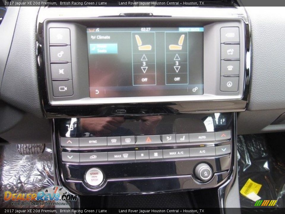 2017 Jaguar XE 20d Premium British Racing Green / Latte Photo #22