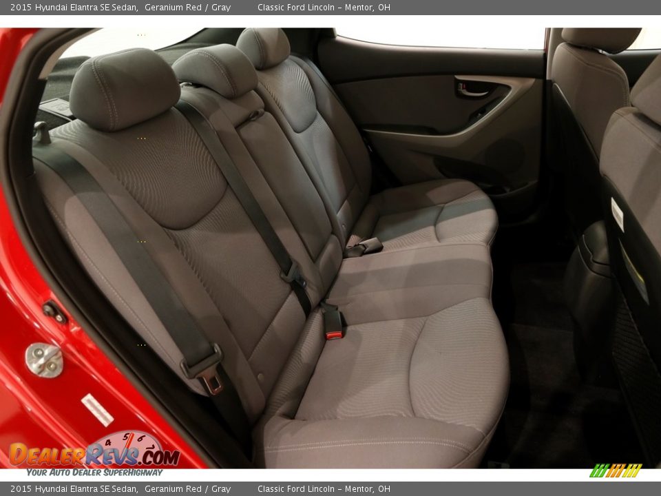 2015 Hyundai Elantra SE Sedan Geranium Red / Gray Photo #14