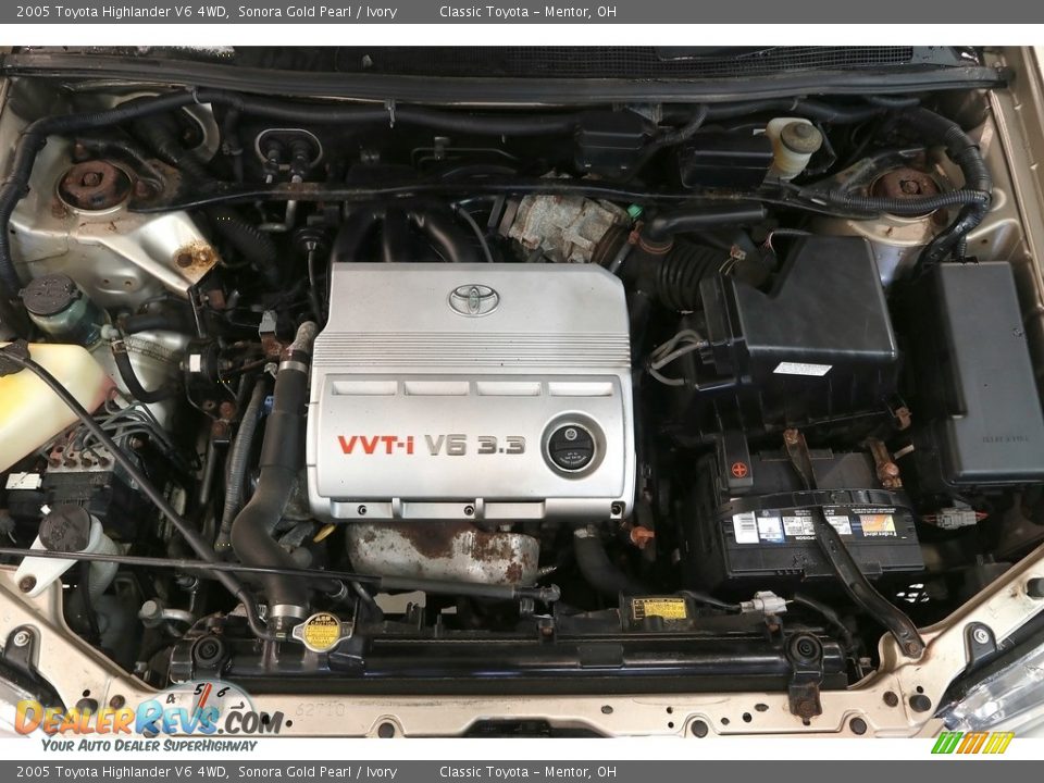 2005 Toyota Highlander V6 4WD Sonora Gold Pearl / Ivory Photo #19