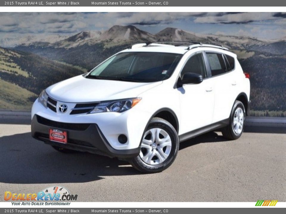 2015 Toyota RAV4 LE Super White / Black Photo #5